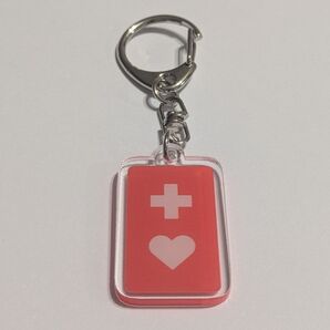 《2026年最新モデル》アクリル ヘルプマークキーホルダー/厚さ 3mm/うつ病/不安障害/パニック障害/療育/発達障害/内部疾患