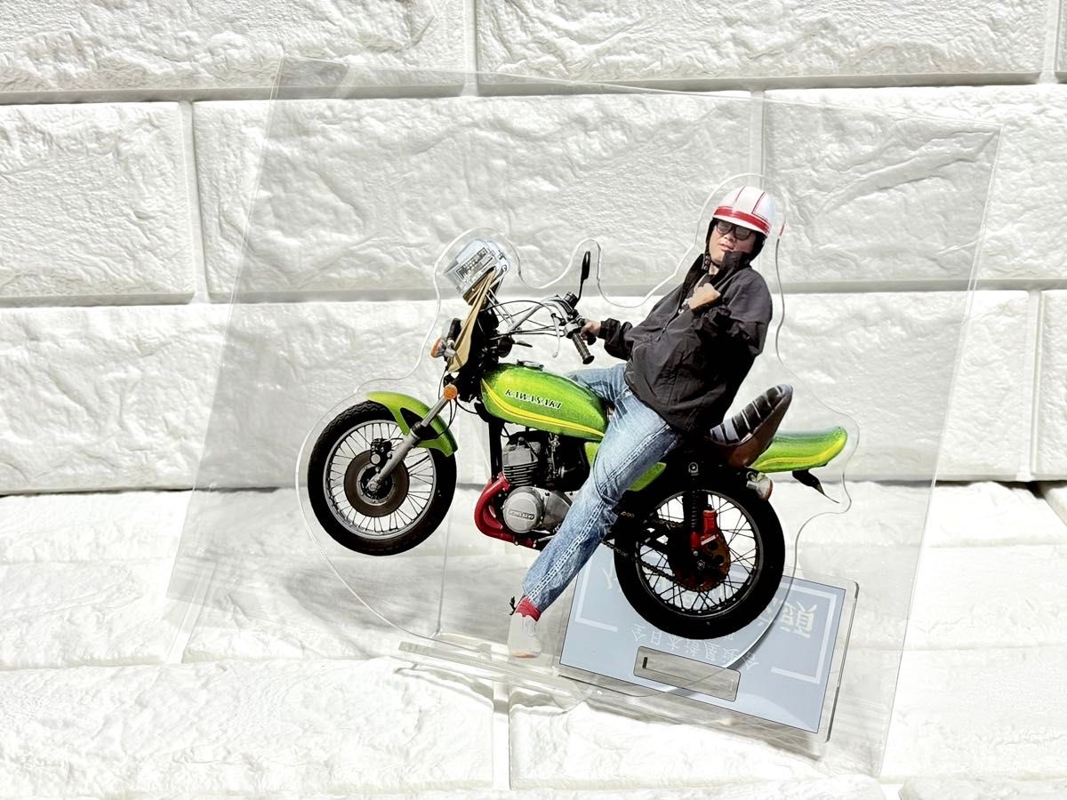 佐田ビルダーズ タオル アクリルキーホルダー スマホスタンド ひとり