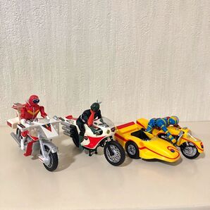 【貴重】バンプレスト / 特撮ヒーロー&バイク【ゴレンジャー / 仮面ライダー / キカイダー】中古現状3種セット