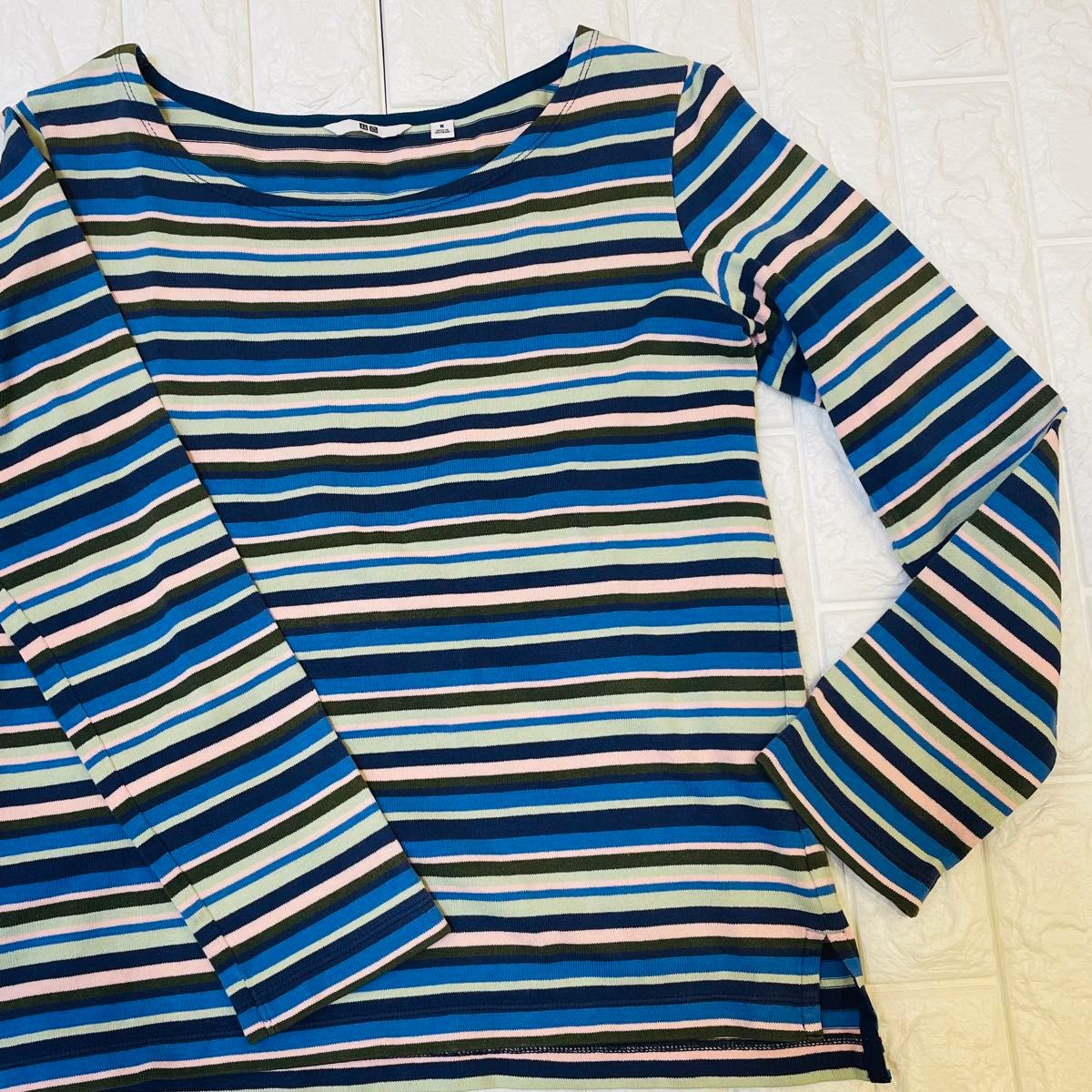 ☆UNIQLO ストライプ 長袖Tシャツ M 綿100% 匿名配送送料込 ボーダー カットソー