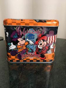 【Disney　ディズニー】ミッキーさん、ミニーさん、ドナルドダックの缶　オレンジ系　蓋つき　縦型・薄型　インテリア・メイク道具