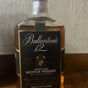 【超貴重】バランタイン12年 赤青紋章 760ml