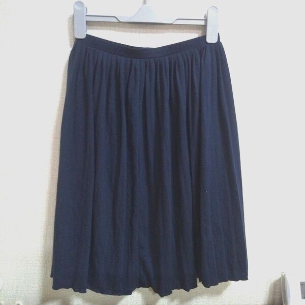 プリーツスカート フレアスカート 紺 ネイビー Sサイズ ウエストゴム ユニクロ UNIQLO