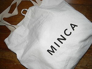 MINCA TOTE 未使用に近い。