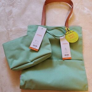 【新品未使用品】トートバッグとポーチの組み合せ
