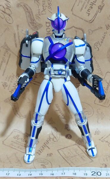 S.H.Figuarts 仮面ライダーサイガ フィギュアーツ 555 ファイズ