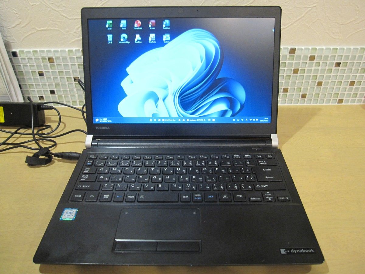 ★中古東芝 SSD128GB メモリ16GB★B45/DN ノートPC593 中古東芝 SSD128GB メモリ16GB B45/DN Bluetooth Win11 Office ノート