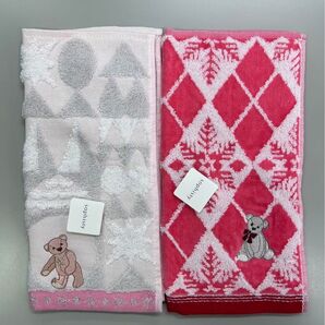 新品2枚 sophistyソフィスティ タオルハンカチ ハンドタオル くま クマ 熊 ピンク 赤 レッド 雪