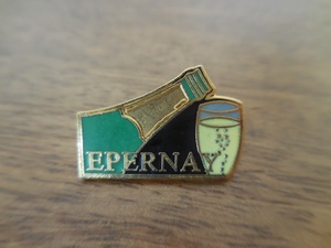 フランス☆古いピンズ 【EPERNA】ピンズ ピンバッジ ピンバッチ PINS シャンパン アルコール