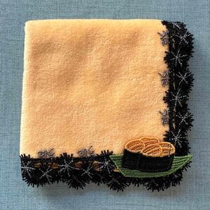 【新品未使用】近沢レース シーズンタオルハンカチ うに オレンジ