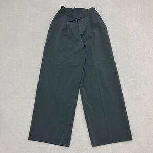 美品★MANOF マノフ クロスベルト ルーズパンツ ワイドパンツ 完売色 オフィス 通勤 綺麗め