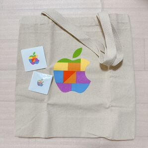 Apple Store 川崎 限定 ノベルティ ピンバッジ ステッカー トートバッグ アップル オープン記念品 セット エコバッグ