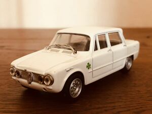 1/43 PROGETTO K ALFA ROMEO GIULIA