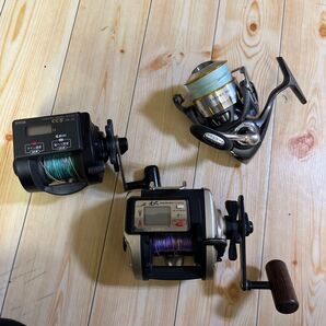 値引き不可 RYOBI CCS SB-02 Daiwa FREAMS 3000 3個セット 釣りリール