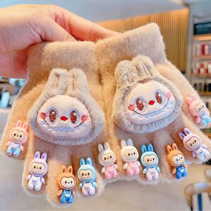 専用ページ おまとめ買い LABUBU ラブブ 子ども手袋2点セット