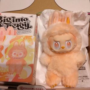 POP MART THE MONSTERS Big into Energy エナジー ぬいぐるみペンダント HAPPINESS ①