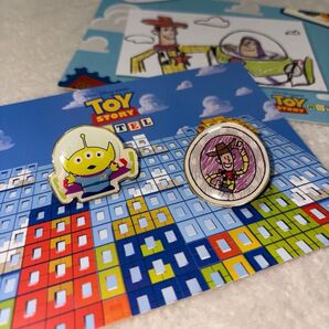 TokyoDisneyResortトイストーリーホテル 手書き風ピンバッジ2個セット 東京ディズニーリゾート限定