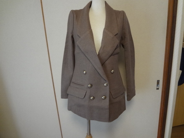 新品。ダブルのコート、ロングジャケット、Sサイズ、小さいサイズ、ブラウン