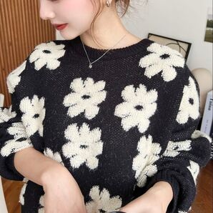 moment + 花柄 ニット