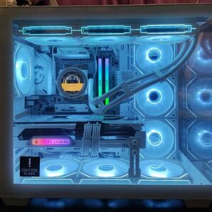 【xヴィヴィアンx様専用】高性能白自作PC-Ryzen7 9800x3d/RX9070xt/1TB