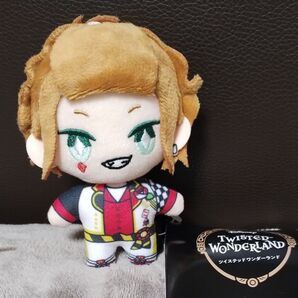 ディズニー ツイステッドワンダーランド 寮服マスコット ハーツラビュル寮 ケイト