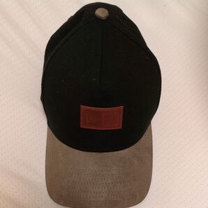 NEW ERA ニューエラ キャップ ブラック ベージュ レザーロゴ