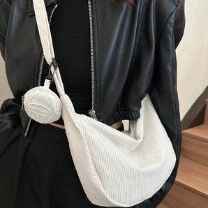 新作 シンプル ベルベット ショルダーバッグ 大容量 多用途 レディース シンプル お洒落 斜め掛けバッグ429722