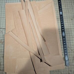 ピットタンニンヌメ コードバン漉き落とし もりもりハギレセット