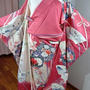 (矢1122)☆正絹☆振袖 豪華絢爛 花柄 扇柄 金彩 ピンク系 成人式 卒業式 晴れ着