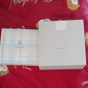 イグニス モイスチュアライジング エフフォーリアミルクキット&ギフトセット