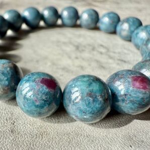 即日発送【 お手頃価格 】ルビーインカイヤナイト 希少 天然石ブレスレット パワーストーン