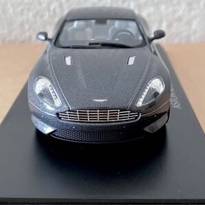 限定価格 アストンマーティン DB9 1/43 京商 ミニカー 台座とミニカーのみ お値下げ不可 状態良