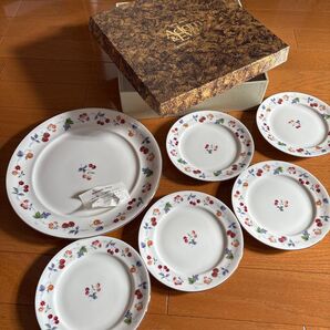 【新品未使用】Adam&Eve 果物と花柄食器 ベリーセット 6枚組 たち吉