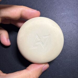 右耳のイヤホンが使用できません。原因は不明です