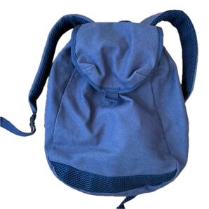 無印良品 ベビーリュック ネイビー シンプル