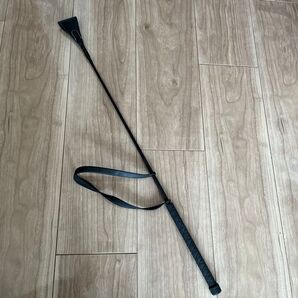 馬用の鞭 Klaus ライディング 短鞭 A 乗馬用 鞭 ムチ 65cm リストループ付き 男女兼用