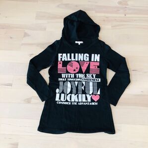 フード付き長袖Tシャツ ブラック カジュアルTシャツ