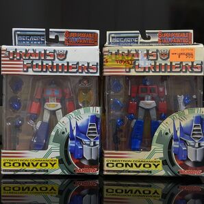 トランスフォーマー MEGASCF コンボイ メタリック フィギュア