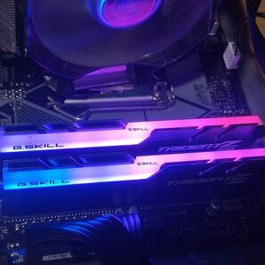G.SKILL デスクトップ用メモリ RGB 光る 8GB 2枚 合計 16GB DDR4 3000 OC向け ヒートシンク
