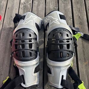 アルパインスターズ バイオニック7 ニーブレース Lサイズ