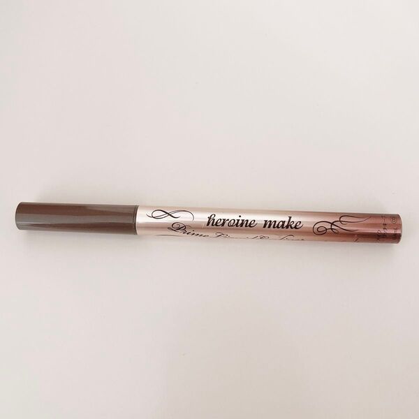ヒロインメイク プライムリキッドアイライナー リッチキープ05 モカグレージュ