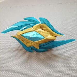 DXデッカーシールドカリバー ウルトラマン 武器