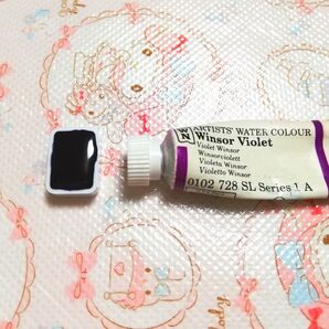 廃番色 ウィンザー&ニュートン ウィンザーバイオレット 0.5ml ハーフパン Winsor&Newton 透明水彩絵具