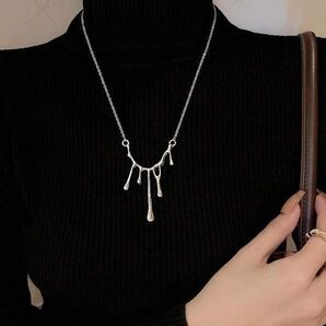 ウォータードロップ ラバーネックレス(メンズ レディース)203,911