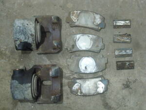  Isuzu 117 coupe PA95 middle period mass production circle eyes G180 5MT XC-J original front brake calipers left right extra pad attaching inspection ) PA90 [ junk ]