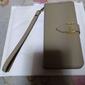 Xperia so-52c手帳型スマホケース ストラップ付き ベージュ系