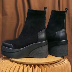 厚底ショートブーツ ウェッジソール ブラック