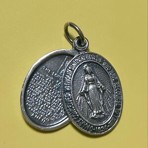 不思議のメダイ 奇跡のメダイユ ペンダントトップ