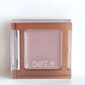 エクセル イルミクチュールシャドウ IC02 ハレーション