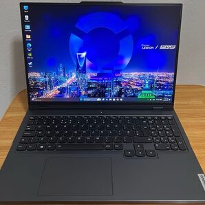 Lenovo Legion pro7 RTX 4090 Ryzen9 240Hz 1TB